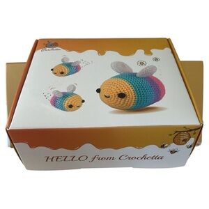 Crochetta Crochet Kit for Beginners 3 Bee Family